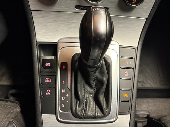 Volkswagen CC 18 of 18