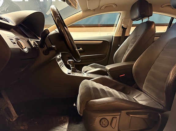 Volkswagen CC 8 of 18