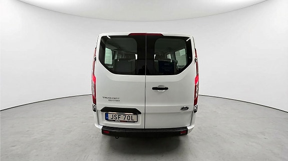 Ford Transit Custom 5 of 19