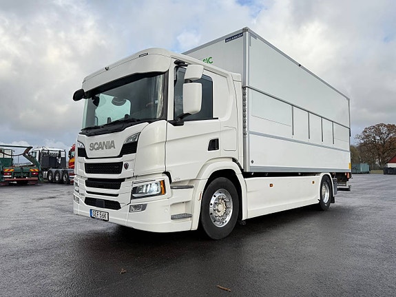 Scania P280 Skåpbil med höj o sänkbart skåp