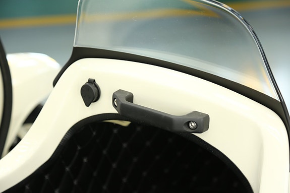 Royal Alloy GP350 SE med sidovagn 18 of 21
