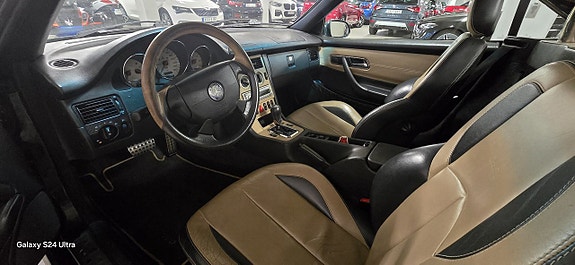 Mercedes-Benz SLK230 5 of 5