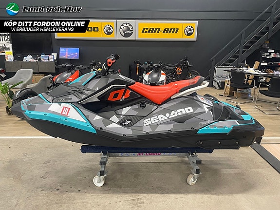 SEA-DOO SPARK TRIXX 2017