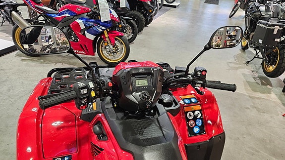 Honda TRX520FA Rubicon Traktor T3B 11 of 11