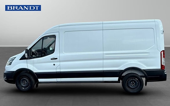 Ford Transit 3 of 5