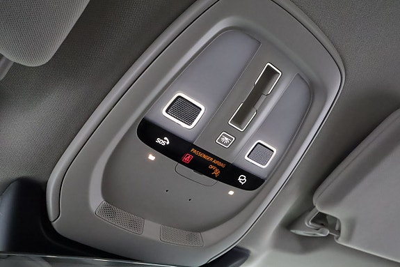 Volvo XC90 25 of 30