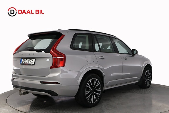 Volvo XC90 6 of 30