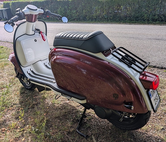 Royal Alloy JPS 350 onroad 3 of 9