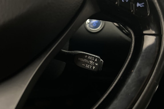 Toyota C-HR 16 of 26