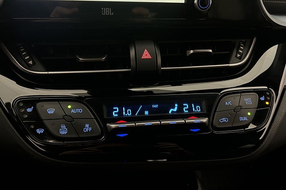 Toyota C-HR 20 of 26