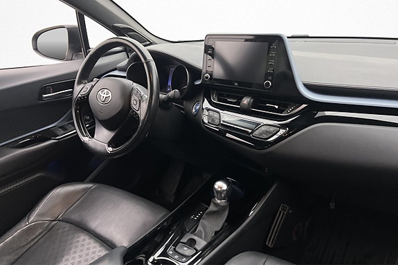 Toyota C-HR 24 of 26
