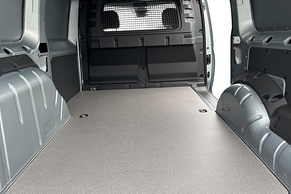 Ford Transit Connect 10 of 11