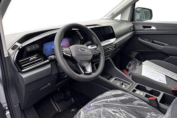 Ford Transit Connect 6 of 11
