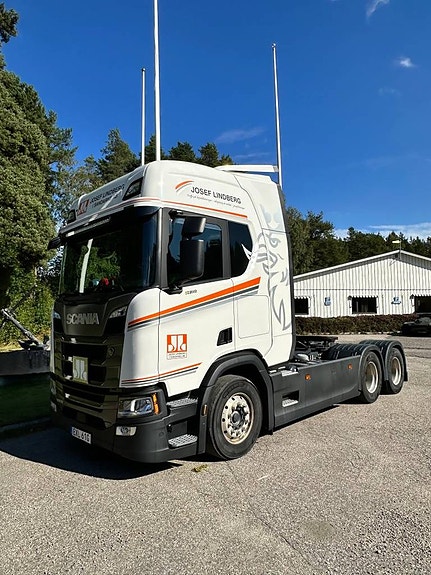 Scania R560 A6X2NB Dragbil