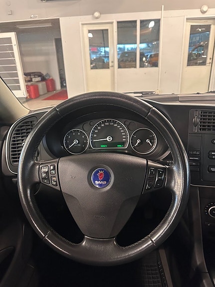 Saab 9-3 11 of 12