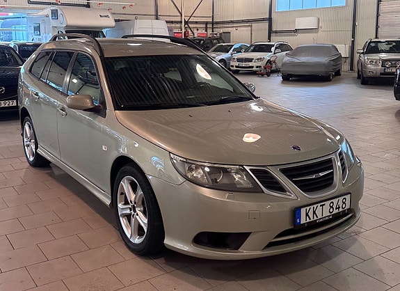 Saab 9-3 2 of 5
