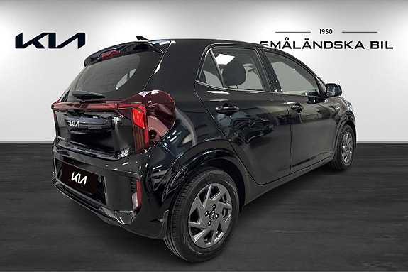 Kia Picanto 6 of 17