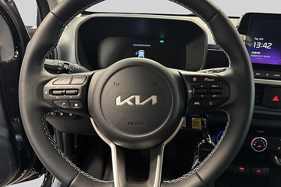 Kia Picanto 14 of 17