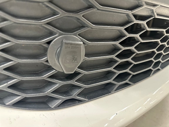Toyota C-HR 13 of 24