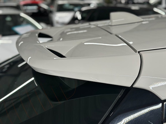 Toyota C-HR 6 of 24