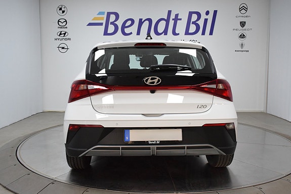 Hyundai i20 9 of 23