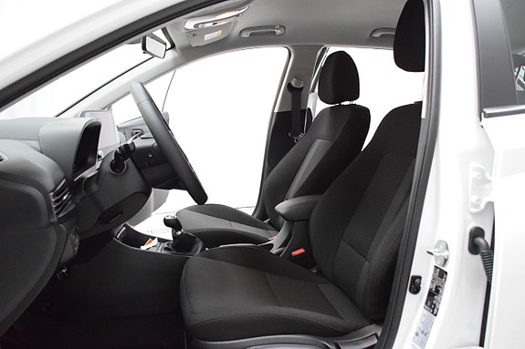 Hyundai i20 13 of 23