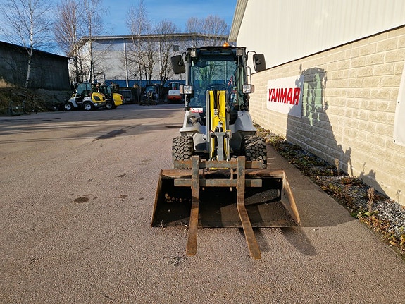 Lätt begagnad Kramer 5035 / 2tons lastmaskin 3 of 8