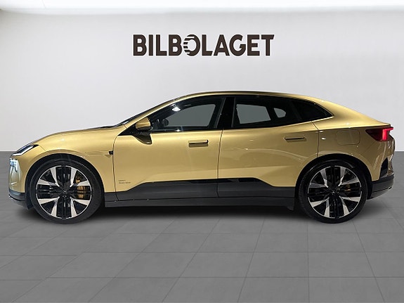 Polestar 4 3 of 5