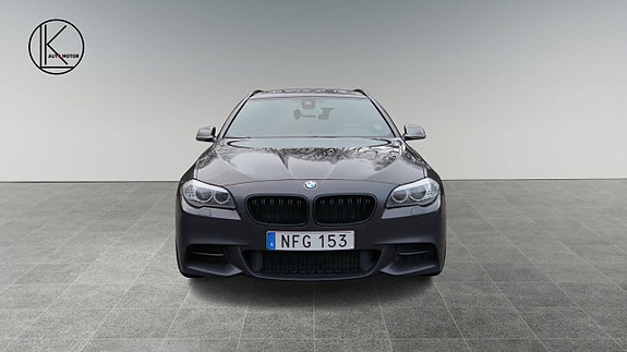BMW M550d 2 of 5