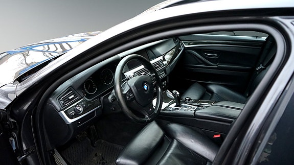 BMW M550d 4 of 5