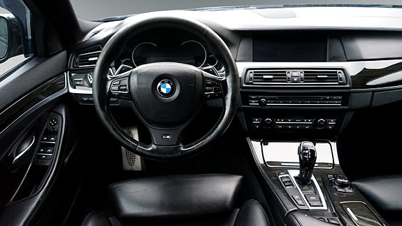 BMW M550d 6 of 27