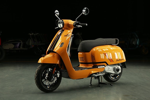 Royal Alloy GT2 125 Sport 15 of 30