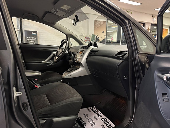 Toyota Verso 7 of 17