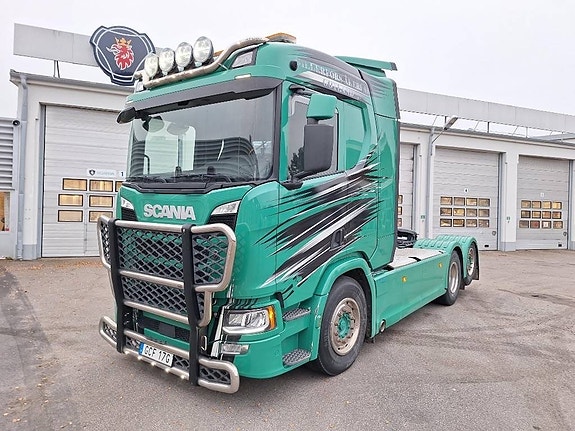 Scania R500 LA6x2*4 Dragbil
