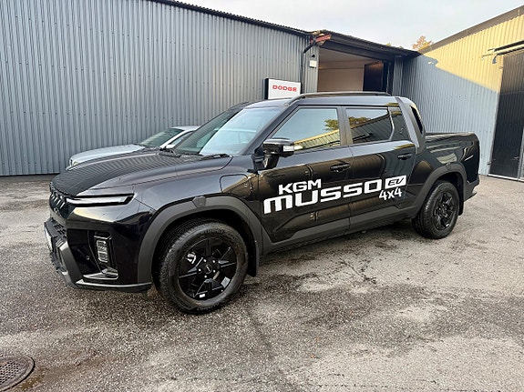 KGM Musso EV 6 of 9