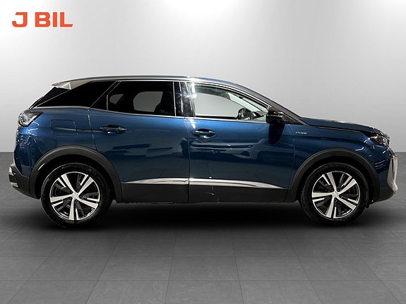 Peugeot 3008 13 of 15
