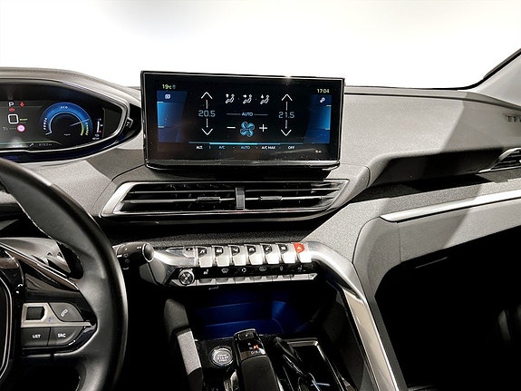 Peugeot 3008 9 of 15