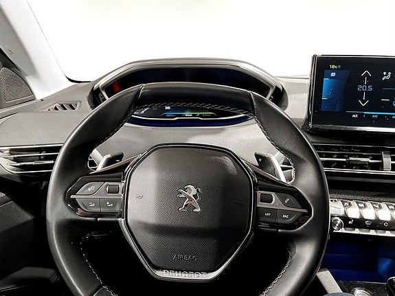 Peugeot 3008 7 of 15