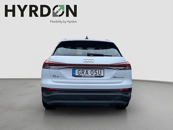 Audi Q4 e-tron 5 of 5