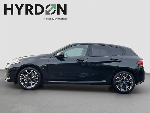 BMW 120 3 of 17