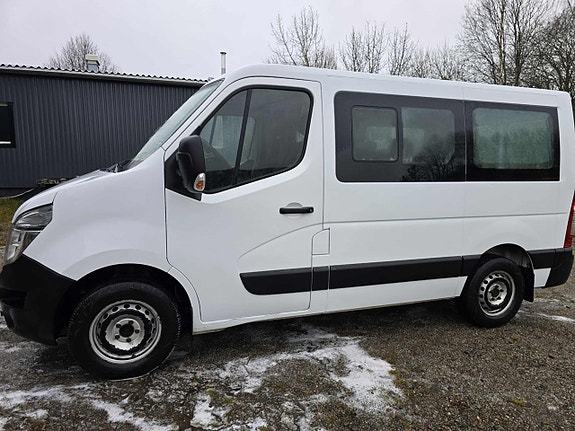 Nissan NV400