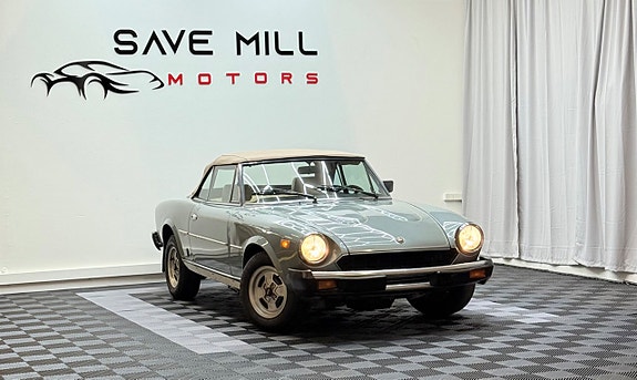 Fiat Spider 2 of 14