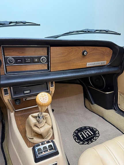 Fiat Spider 13 of 14