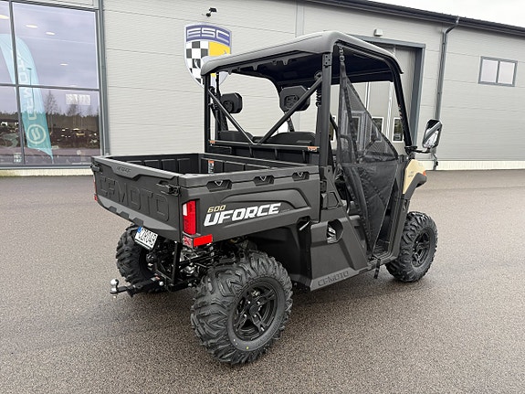 CFMOTO Uforce 600  - Köp Online 3 of 12