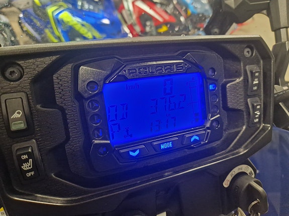 Polaris Sportsman 570 SP Touring (momsad) 3 of 3
