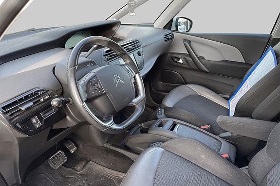Citroen C4 Picasso 8 of 14