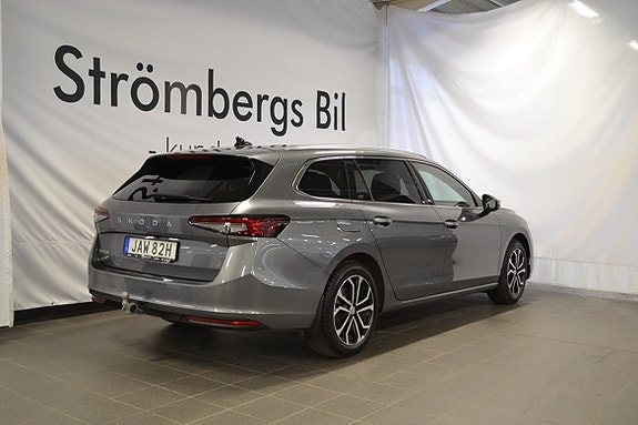 Skoda Superb 3 of 5