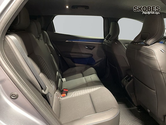 Renault Scenic E-Tech 10 of 18