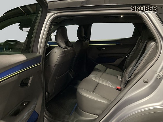 Renault Scenic E-Tech 9 of 18