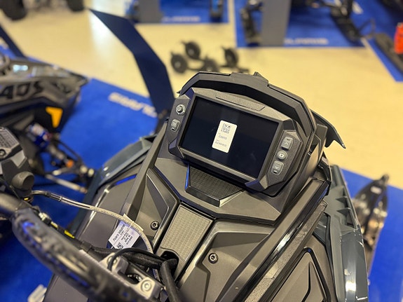 Polaris 9R RMK KHAOS SLASH 146 7S - 26 3 of 8